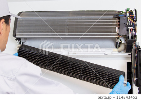 エアコンと業者 114843452