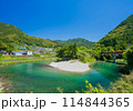 透明度抜群の川に囲まれたキャンプ場 114844365