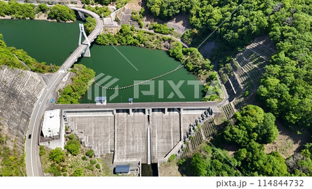 広島県竹原市_貯水率100%【仁賀ダム】ドローン空撮_NIK_No07 広島県竹原市_貯水率100%【仁賀ダム】ドローン空撮_NIK_No07 114844732