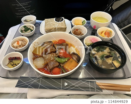 デルタ航空で羽田空港からアメリカへ 114844929