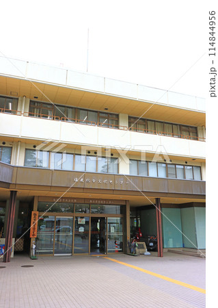 長野県塩尻市、塩尻総合文化センターの風景 114844956