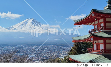 五重塔と富士山 五重塔と富士山 114847993
