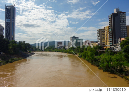 Itajai Acu River and cityscape of Blumenau, Santa Catarina, Brazil 114850910