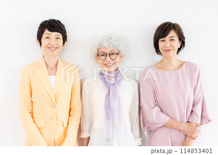 シニア女性のポートレート 114853401