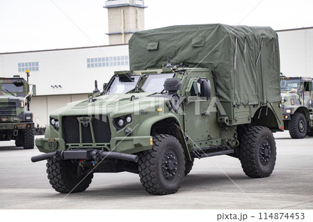 装輪式多目的軍用車両 装輪式多目的軍用車両 114874453
