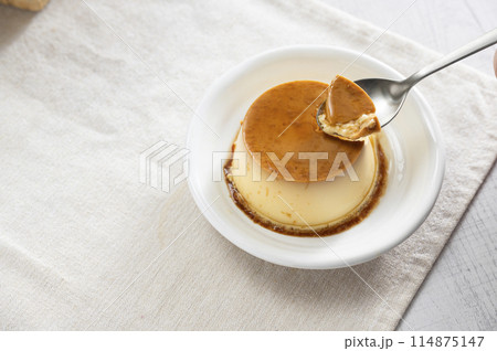 カスタードプリン カスタードプリン 114875147