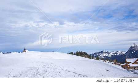 スイス 雪景 銀世界 114879387