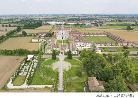 Awesome panorama of Certosa di Pavia cathedral at sunny day 114879495