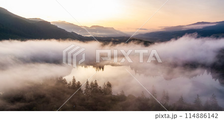 Aerial View of Canadian Nature on West Coast of Pacific Ocean. 114886142