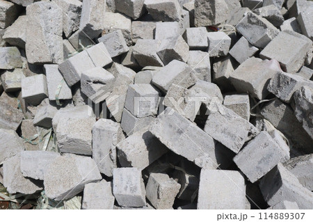 Pile of bricks on shop 114889307