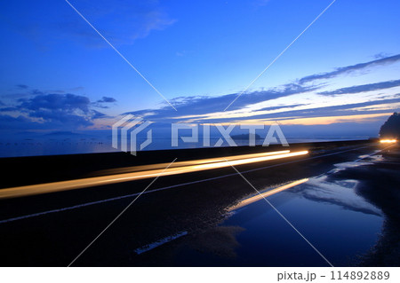 雨上がりの瀬戸内夕景 114892889