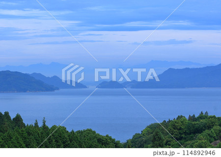 大芝島から望む 水墨画のような瀬戸内風景 114892946