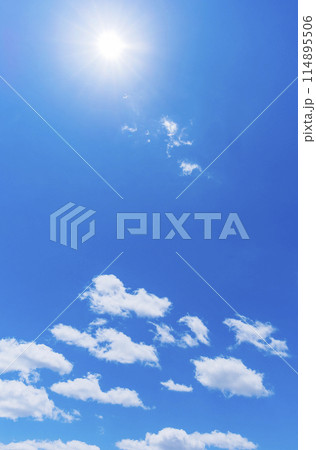 青空と白い雲 青空と白い雲 114895506