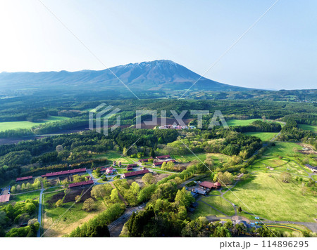 岩手山と小岩井農場(岩手県雫石町) 岩手山と小岩井農場(岩手県雫石町) 114896295