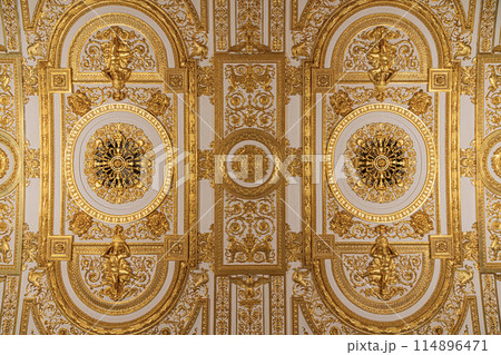 gold-painted ceiling of a room in the Hermitage 114896471