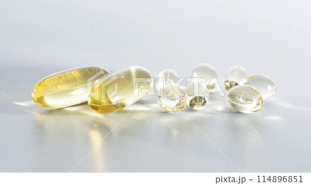 Vitamin D, omega 3, omega 6, Food supplement oil filled fish oil, vitamin A, vitamin E, flaxseed oil. Vitamin D, omega 3, omega 6, Food supplement oil filled fish oil, vitamin A, vitamin E, flaxseed oil. 114896851