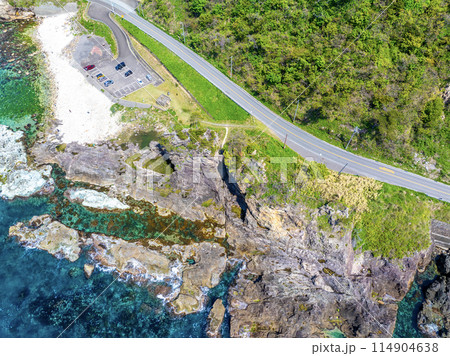 弁慶のはさみ岩（新潟県佐渡市） 114904638