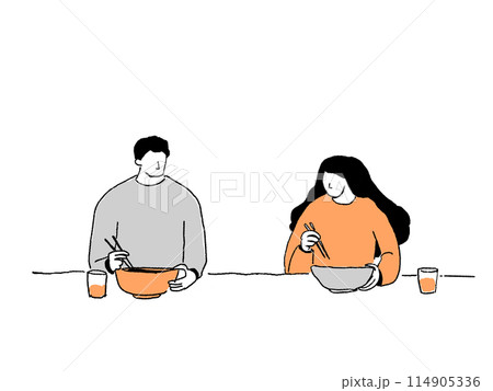 麺類を（どんぶり）食べる男性と女性 114905336