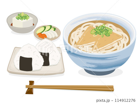 食事_和食_麺類_きつねうどん定食_おにぎり 食事_和食_麺類_きつねうどん定食_おにぎり 114912276