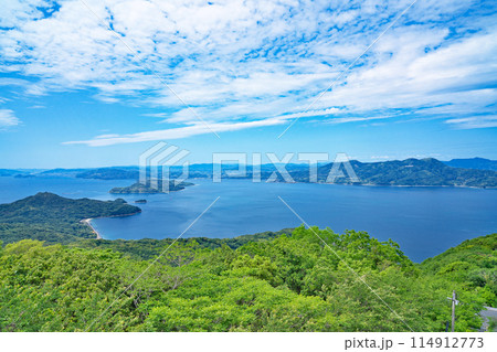 【上盛山展望台からの風景】 山口県熊毛郡上関町長島 114912773