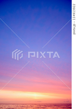 日の出前の空　　5月下旬 114913922