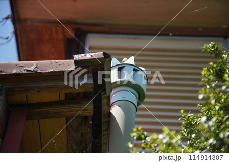 臭突ファンが回転する様子 114914807