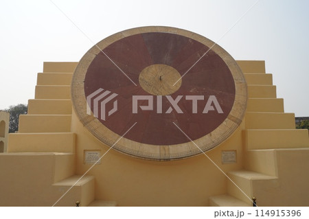 インド ジャイプール ジャンタル･マンタルのナリ･ヴァラヤ･ヤントラ 114915396