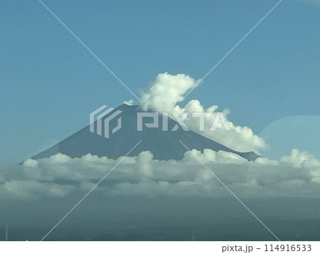 雲がかる富士 114916533