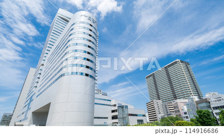 「埼玉県」大宮ソニックシティーと都市風景 114916686
