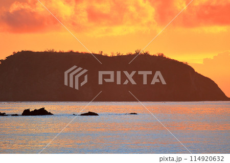 浮島(千葉県鋸南町) 浮島(千葉県鋸南町) 114920632