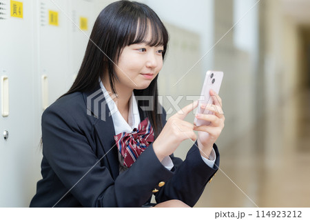 女子高生のポートレート 撮影協力:有明教育芸術短期大学 女子高生のポートレート 撮影協力:有明教育芸術短期大学 114923212