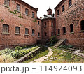 煉瓦造り建物 114924093