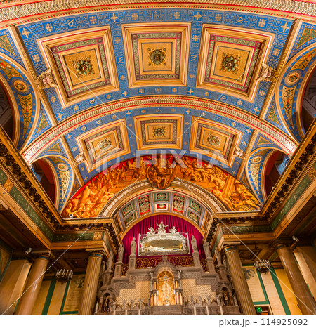 Saint Vincent de Paul chapel, Paris, France 114925092