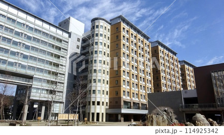 九州大学 工学部 講義棟 九州大学 工学部 講義棟 114925342