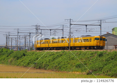 山陽本線　115系 114926776