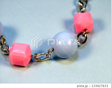 Ball shape bracelet 114927633