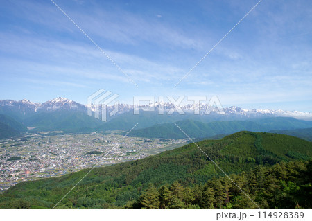 鷹狩山山頂からの北アルプス山並 114928389