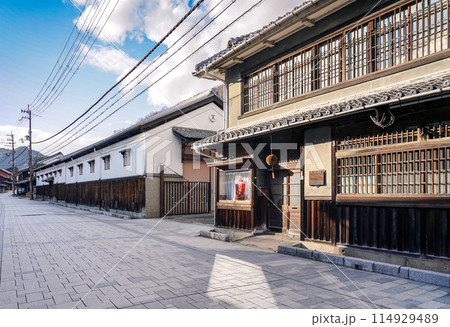 日本遺産に選定される坂越の街並み（兵庫県赤穂市） 114929489