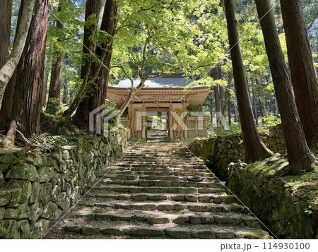 滋賀県　百済寺の風景 114930100
