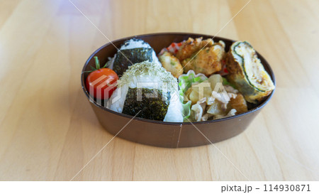 手作りのお弁当 手作りのお弁当 114930871