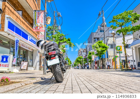 大型アメリカンバイクで世田谷ツーリング 尾山台駅 大型アメリカンバイクで世田谷ツーリング 尾山台駅 114936833