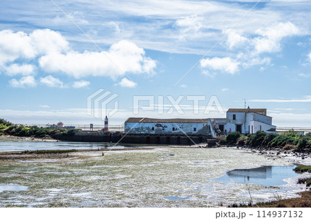 Tide mill building in Ria Formosa Natural Park, Olhao, Algarve, Portugal 114937132