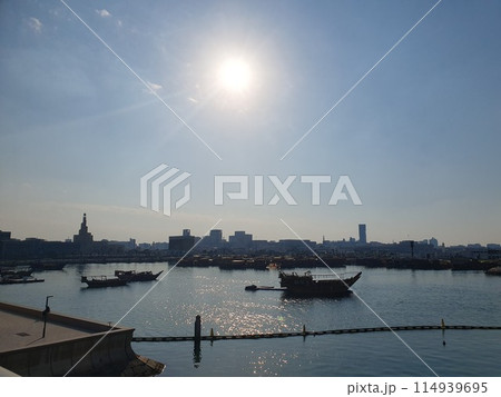 カタールの海 114939695