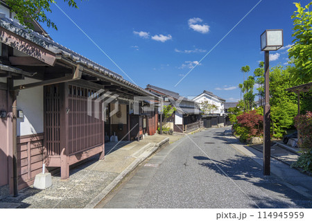 嵯峨鳥居本　風光明媚な街並み 114945959