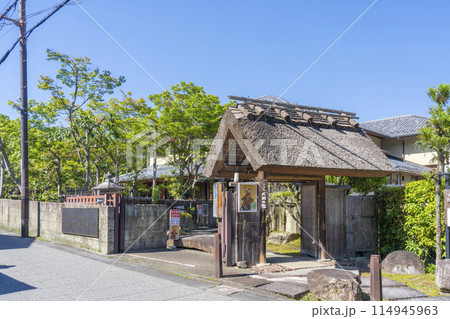 嵯峨鳥居本　風光明媚な街並み　さがの人形の家 114945963
