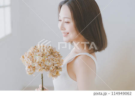 20s beauty 114949062