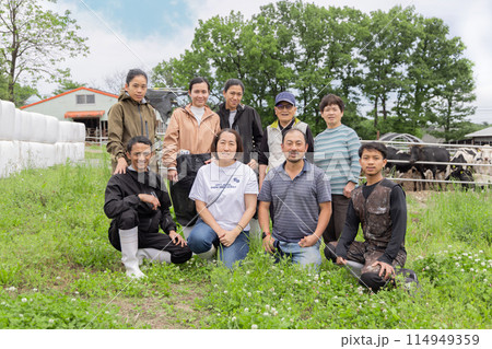 酪農　牧場　家族経営　外国人　受け入れ 114949359