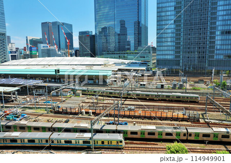 青空の東京駅 114949901