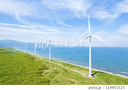 海に立つ風車（空撮） 114951515