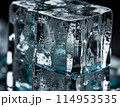 透明な氷のブロック【AI生成画像】 114953535